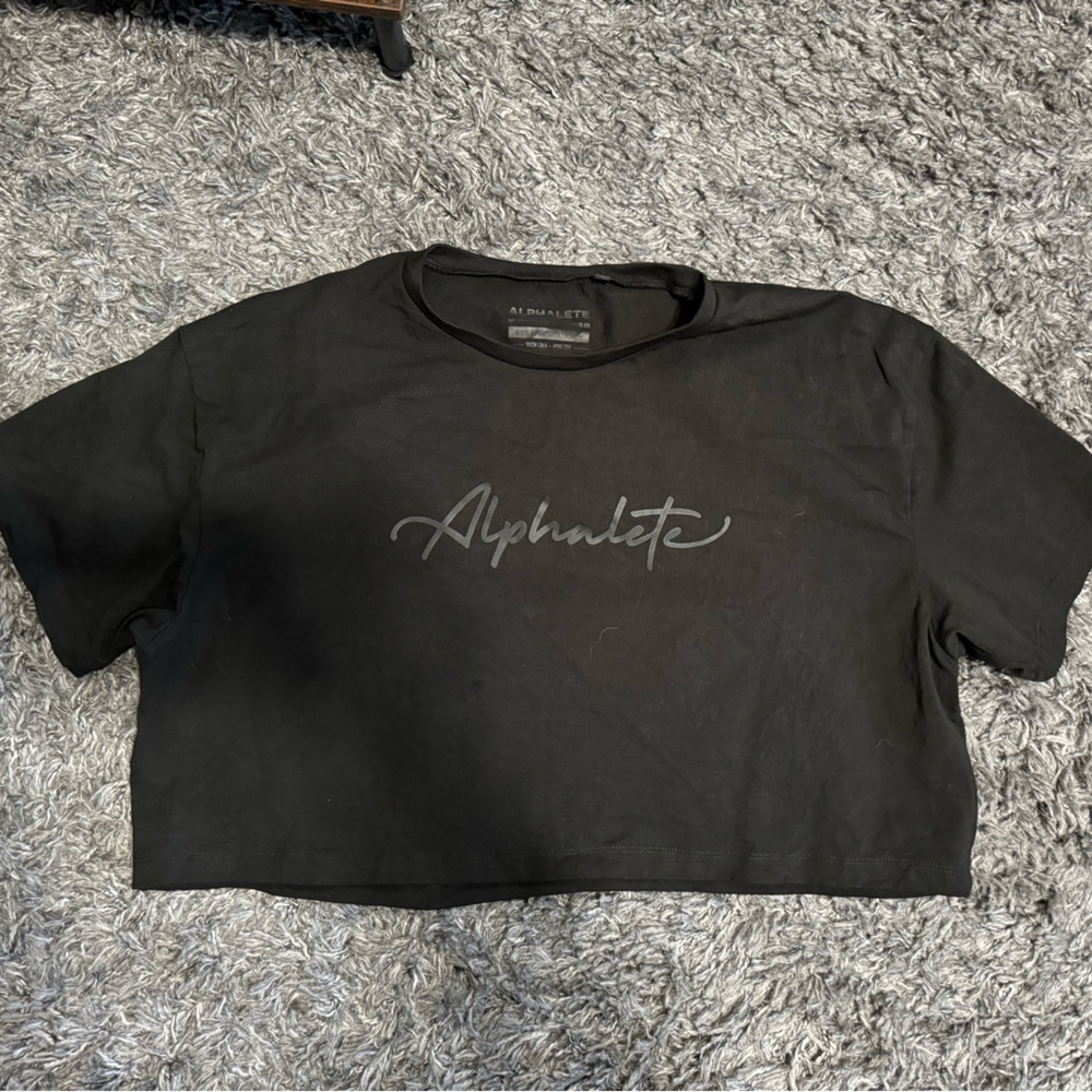 Alphalete crop top